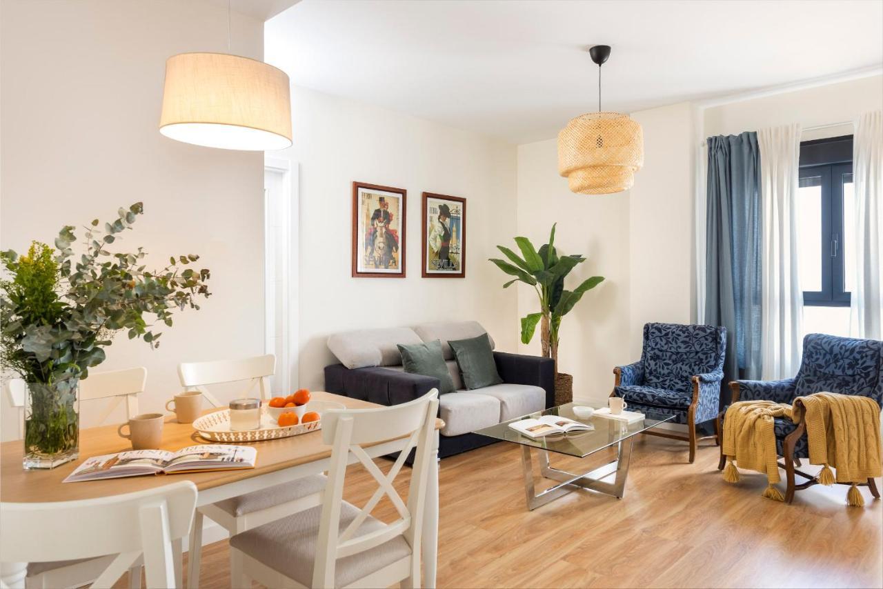 Deluxe Astoria Triana II Acogedor Y Tranquilo Apartment Seville Exterior photo